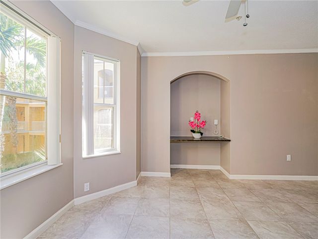 5045 Fairways Circle D207, Vero Beach, FL 32967