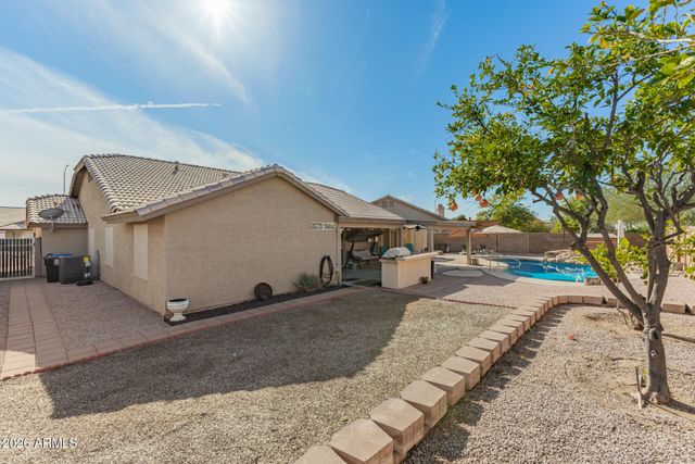 6424 E MENLO Street, Mesa, AZ 85215