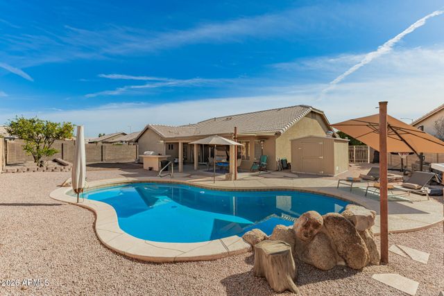 6424 E MENLO Street, Mesa, AZ 85215