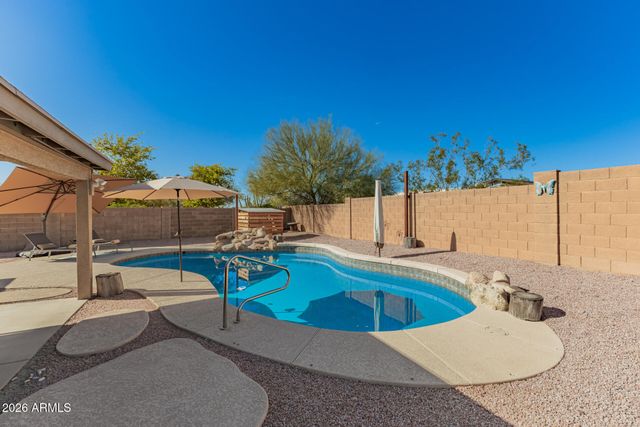 6424 E MENLO Street, Mesa, AZ 85215