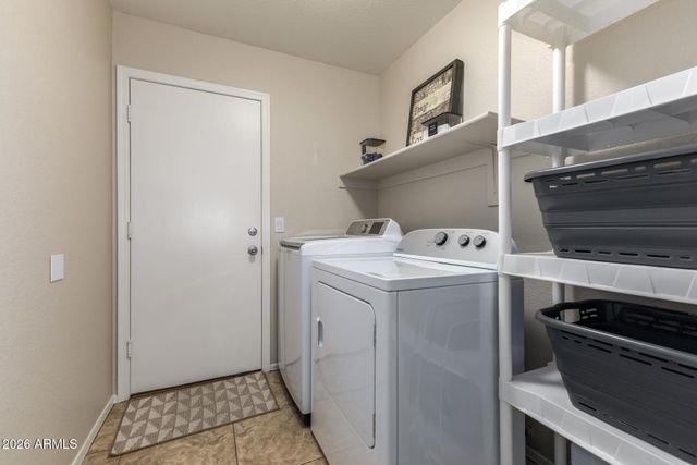 6424 E MENLO Street, Mesa, AZ 85215