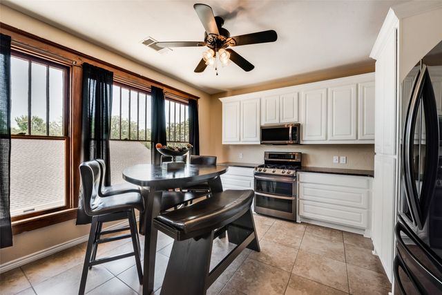 908 N Goliad Street, Rockwall, TX 75087