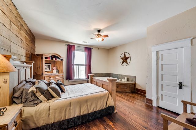 908 N Goliad Street, Rockwall, TX 75087