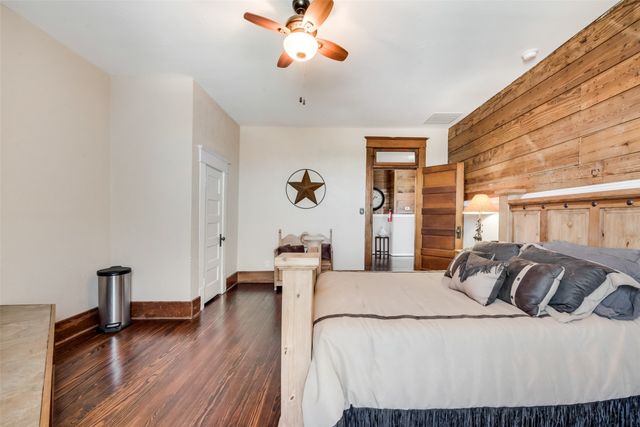 908 N Goliad Street, Rockwall, TX 75087