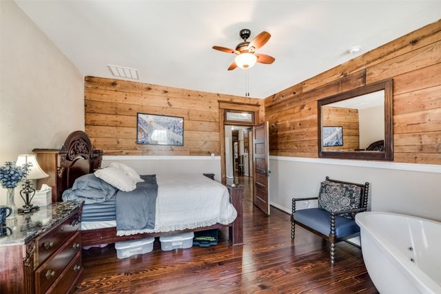 908 N Goliad Street, Rockwall, TX 75087