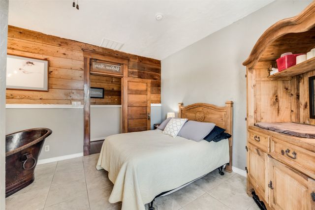 908 N Goliad Street, Rockwall, TX 75087