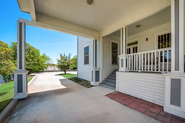 908 N Goliad Street, Rockwall, TX 75087