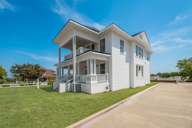 908 N Goliad Street, Rockwall, TX 75087