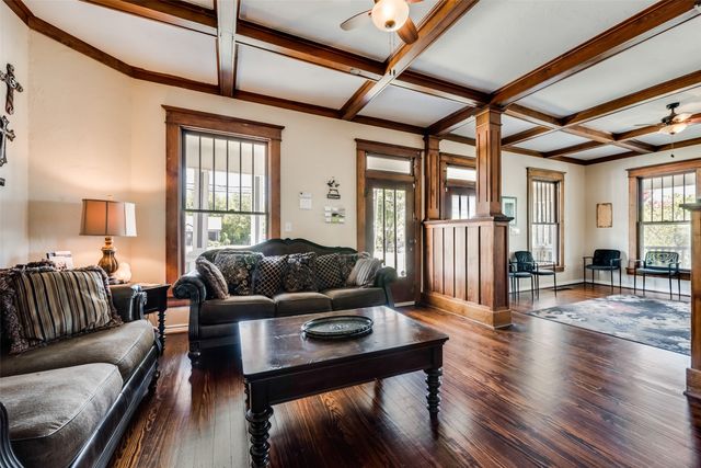 908 N Goliad Street, Rockwall, TX 75087