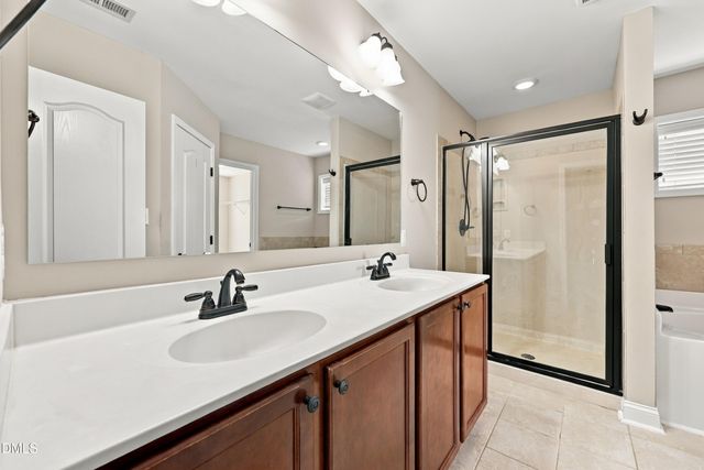 419 Rolling Pines Drive, Spring Lake, NC 28390