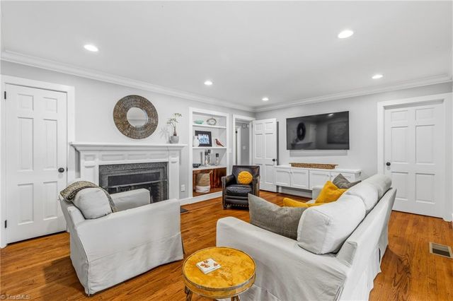 4115 Dogwood Drive, Greensboro, NC 27410