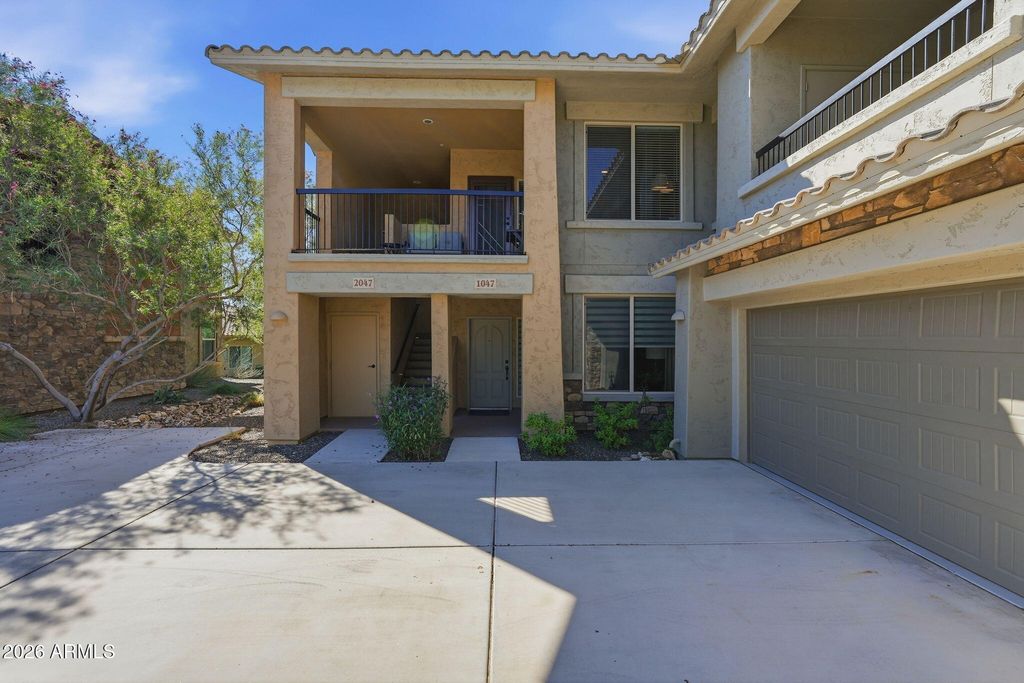 2425 W BRONCO BUTTE Trail N 2047, Phoenix, AZ 85085 — photo 3
