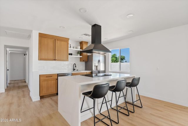 2602 E Vista Drive, Phoenix, AZ 85032