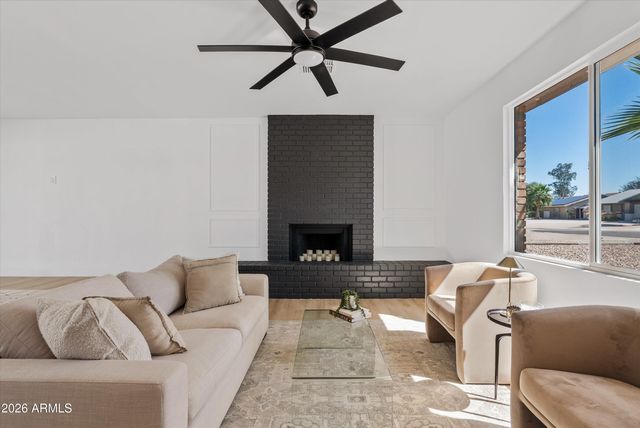 2602 E Vista Drive, Phoenix, AZ 85032