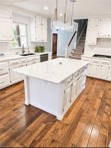 857 Old Cutler RD, Virginia Beach, VA 23454
