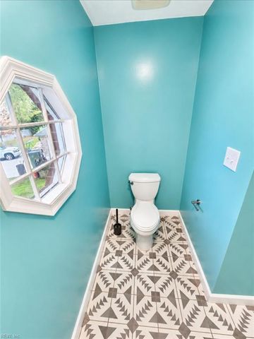 857 Old Cutler RD, Virginia Beach, VA 23454