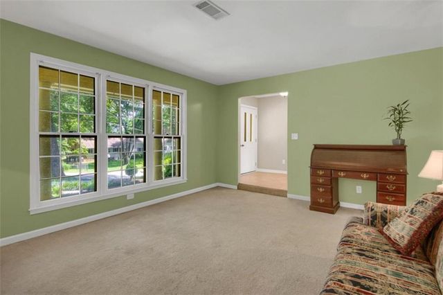 3606 Rainbow Circle, Snellville, GA 30039