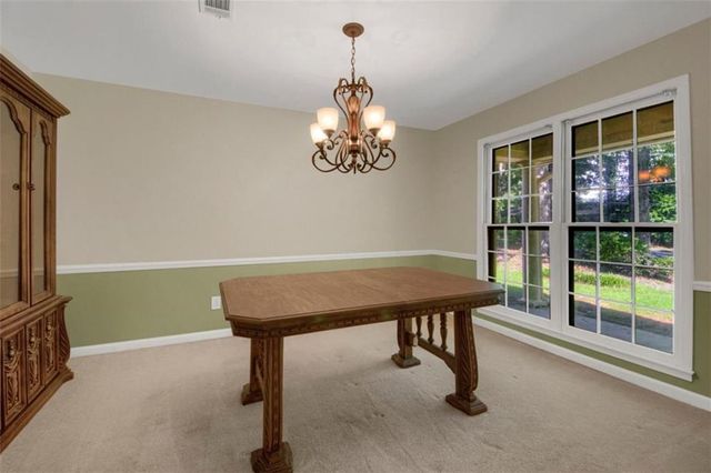 3606 Rainbow Circle, Snellville, GA 30039