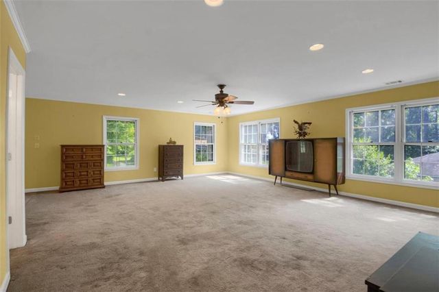 3606 Rainbow Circle, Snellville, GA 30039
