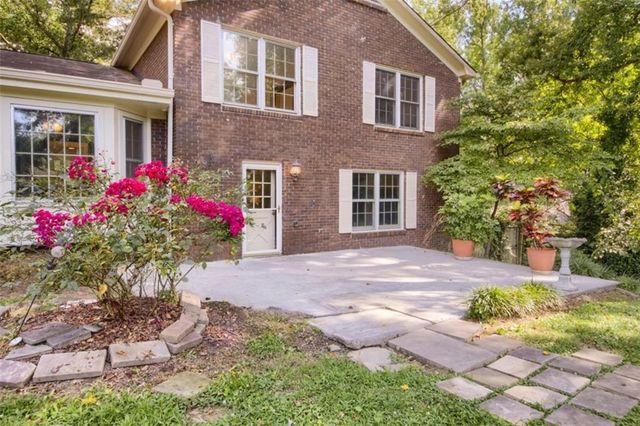 3606 Rainbow Circle, Snellville, GA 30039