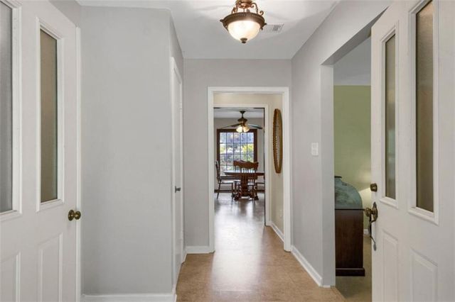 3606 Rainbow Circle, Snellville, GA 30039