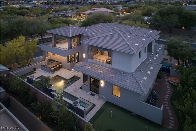 72 Wildwing Court, Las Vegas, NV 89135