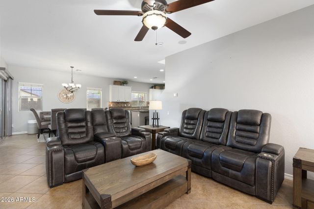 3965 E MELINDA Drive, Phoenix, AZ 85050