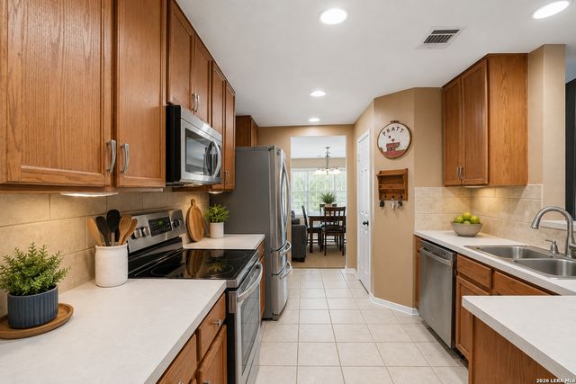 3687 Pebble Bch, Schertz, TX 78108