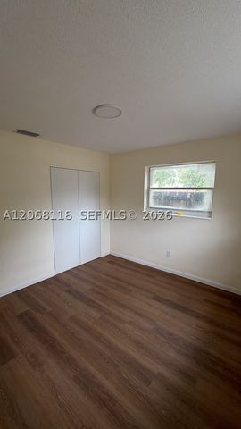 6136 SW 20th St, Miramar, FL 33023