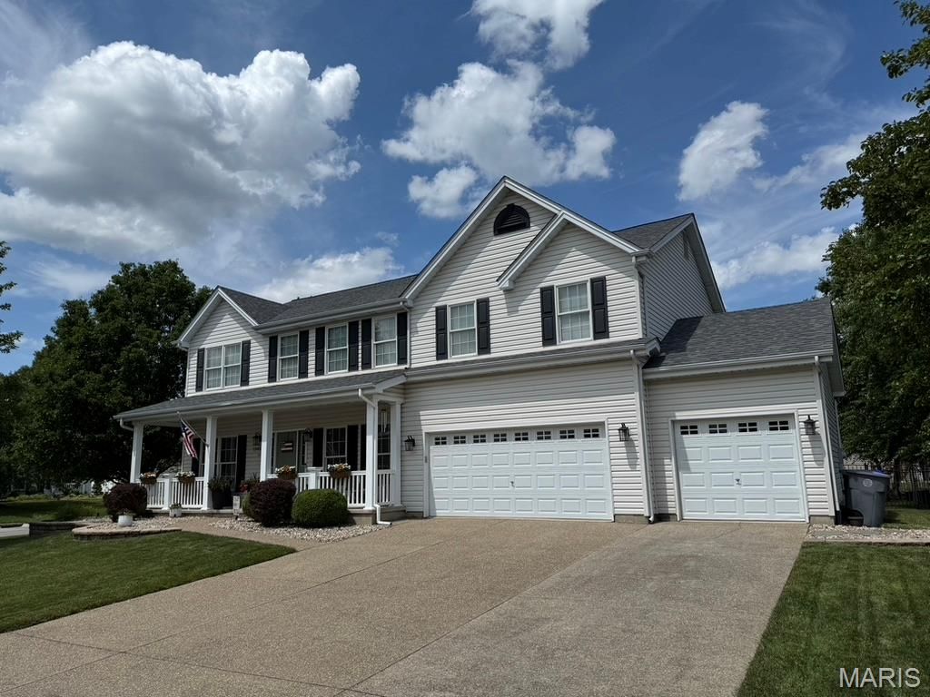 1343 Avondale Spring Drive, St Peters, MO 63376