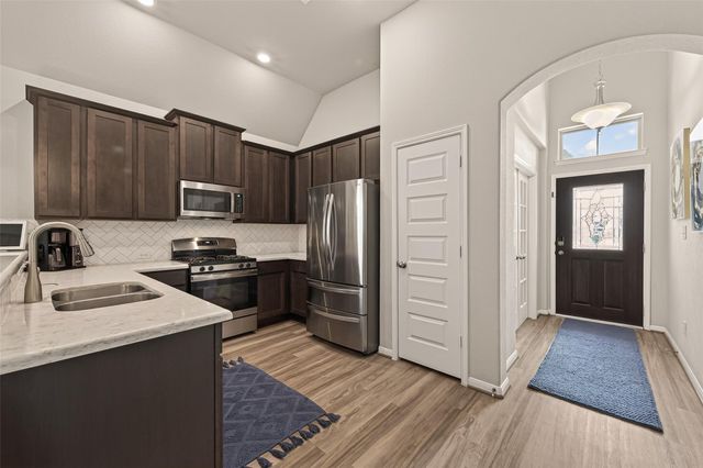 4211 Pale Fox Lane, Katy, TX 77493