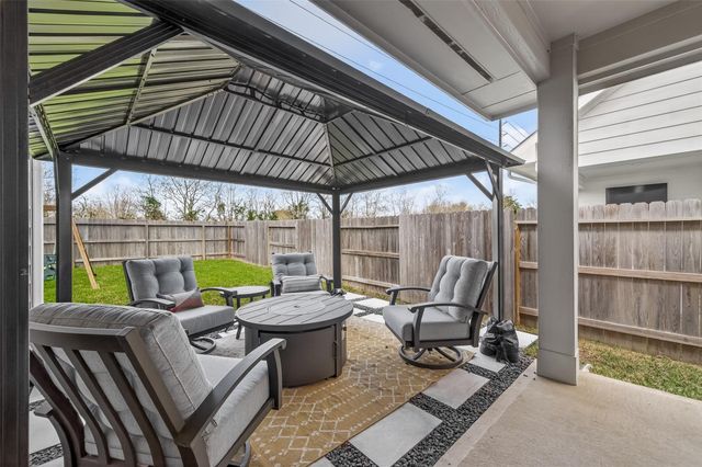 4211 Pale Fox Lane, Katy, TX 77493