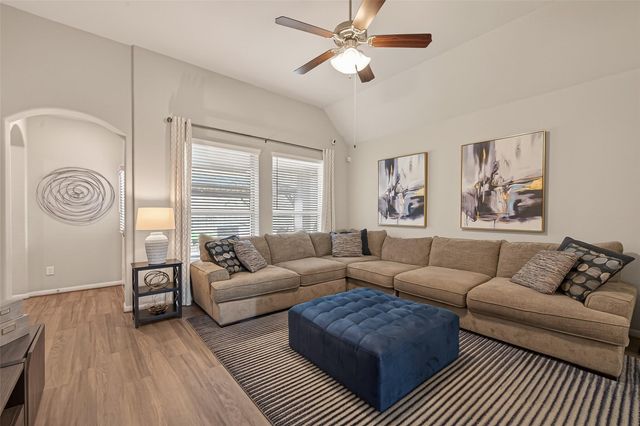 4211 Pale Fox Lane, Katy, TX 77493