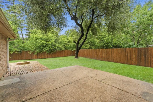 18503 Hiddenbay Way, Spring, TX 77379