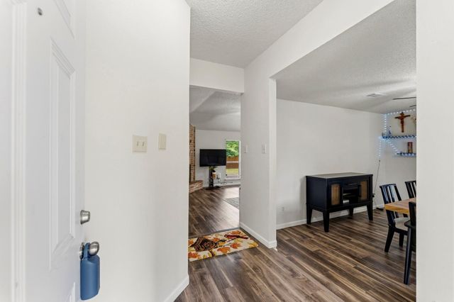 18503 Hiddenbay Way, Spring, TX 77379