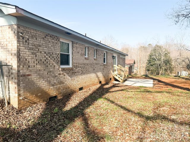 6005 Penndale Drive, Shelby, NC 28152