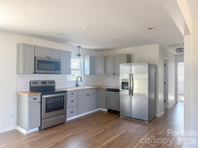 6005 Penndale Drive, Shelby, NC 28152