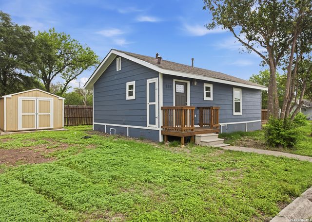 225 Avenue B, Converse, TX 78109