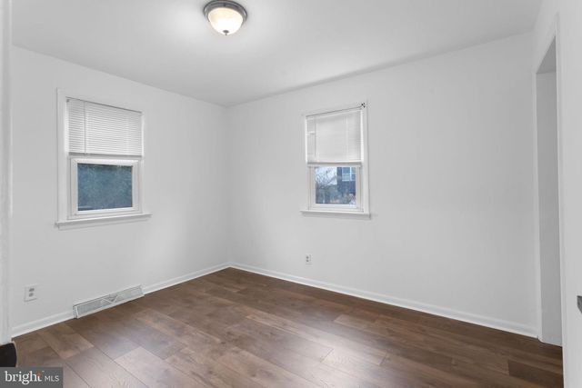 950 CENTRAL AVE, Runnemede, NJ 08078