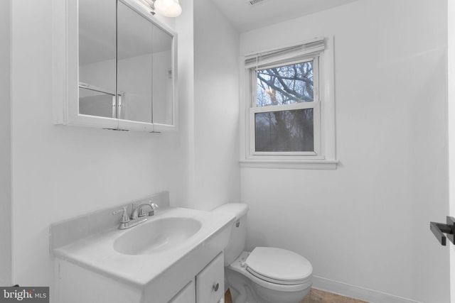 950 CENTRAL AVE, Runnemede, NJ 08078