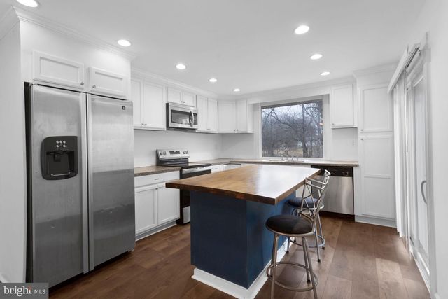 950 CENTRAL AVE, Runnemede, NJ 08078