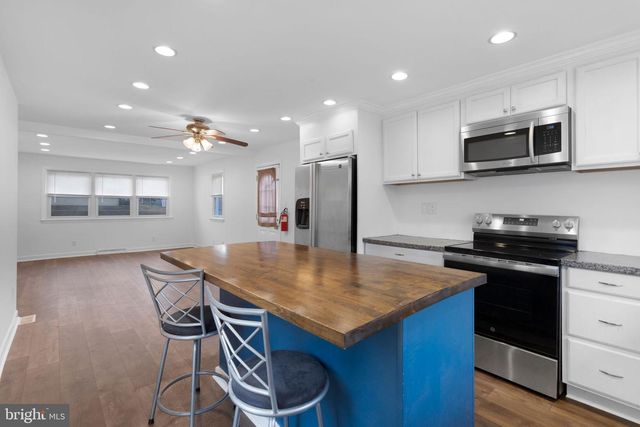 950 CENTRAL AVE, Runnemede, NJ 08078