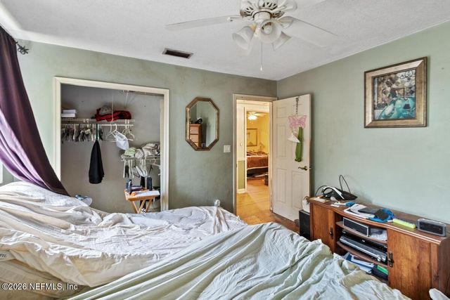 6325 MERCER Circle W, Jacksonville, FL 32217