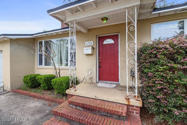 6325 MERCER Circle W, Jacksonville, FL 32217