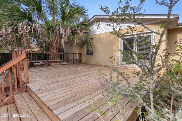 6325 MERCER Circle W, Jacksonville, FL 32217