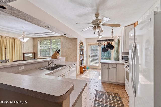 6325 MERCER Circle W, Jacksonville, FL 32217