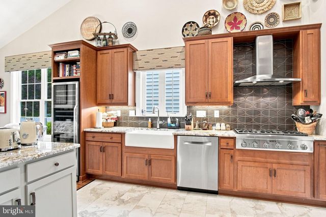 259 COLONIAL DR, Mechanicsburg, PA 17050