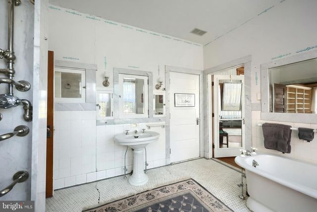 119 BALTIMORE ST, Hanover, PA 17331