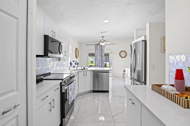 6648 Gaviota, Fort Pierce, FL 34951