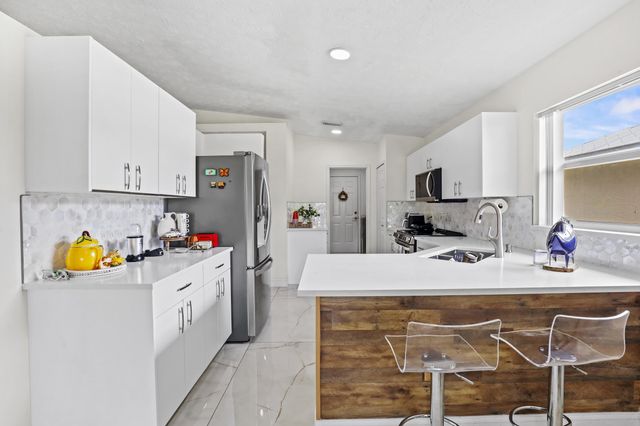 6648 Gaviota, Fort Pierce, FL 34951
